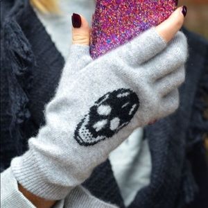 skull cashmere gloves